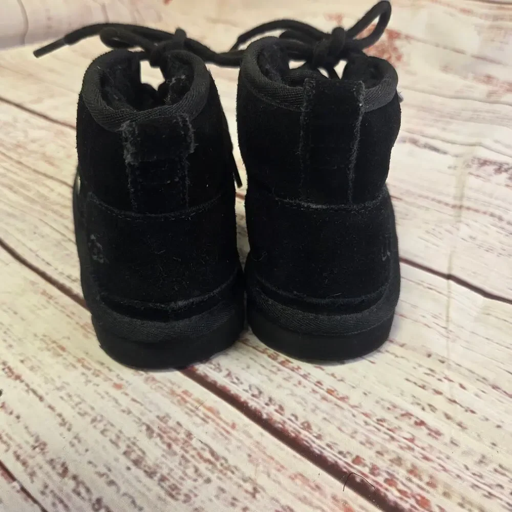 UGG big kids’
